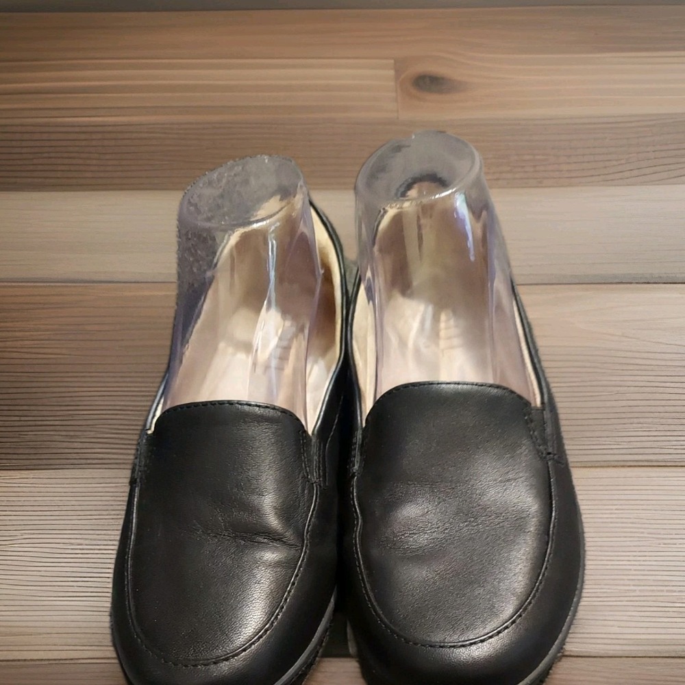 Naturalizer Soul "Kacy" Black Leather Casual Loafer Flats Size 8M Shoe Y2k Boho‎